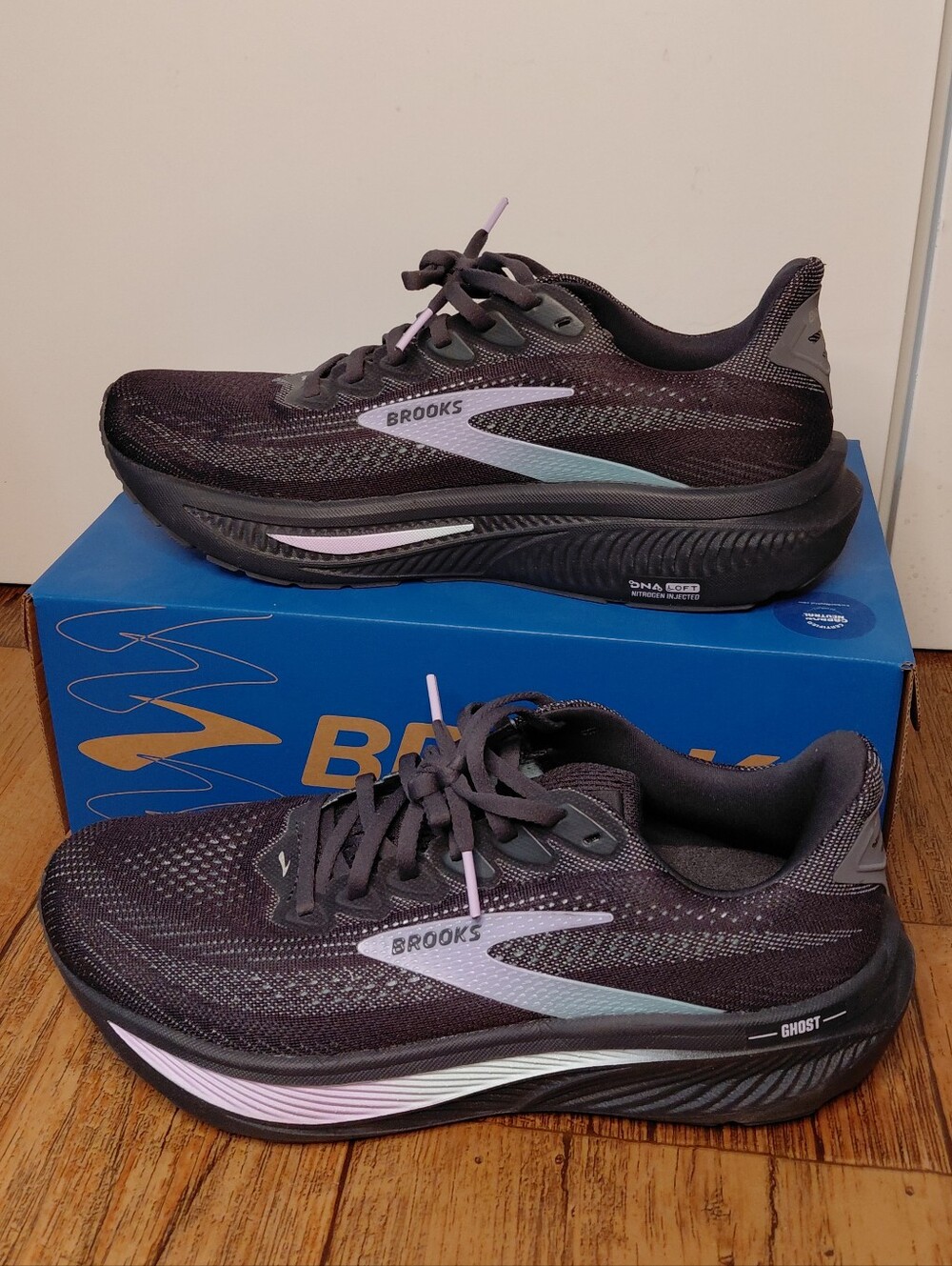 Brooks Ghost 17 Women's Running Shoes in Grey with Light Purple and Mint Accents